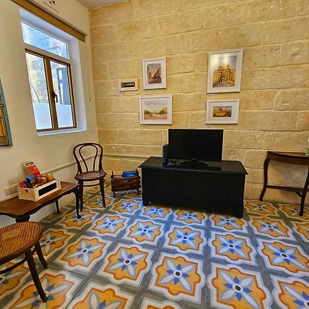 Apartment Dar Garigor *